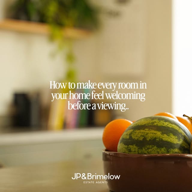 Here’s how to make every room in your home feel more welcoming before the photographer arrives and the viewings begin. 💜🏡