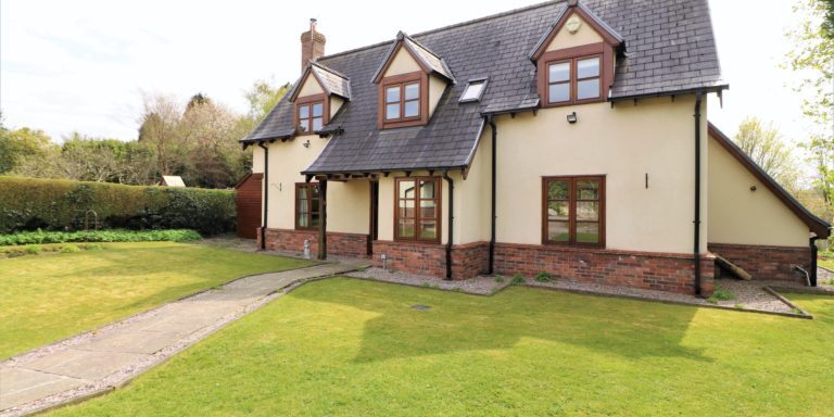 6a Sandy Lane, Stretford