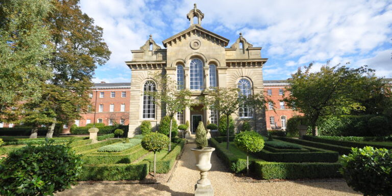 70 Didsbury Gate