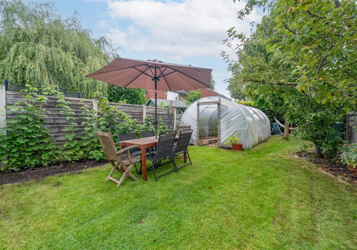 Daresbury Road, Chorlton - Garden