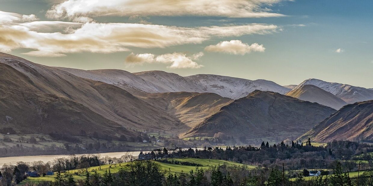 Looking beyond Ullswater by Caroline Legg, via Wikimedia Commons (1)