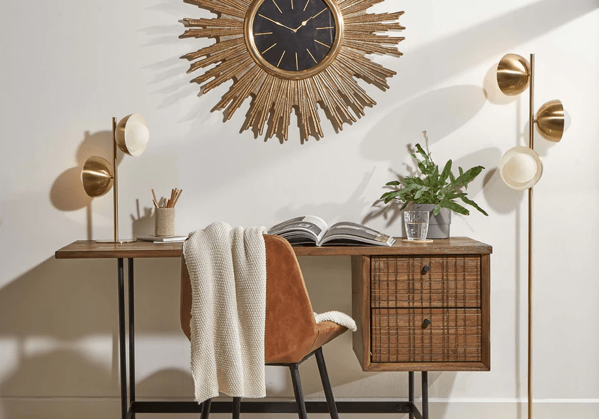 Ruma desk