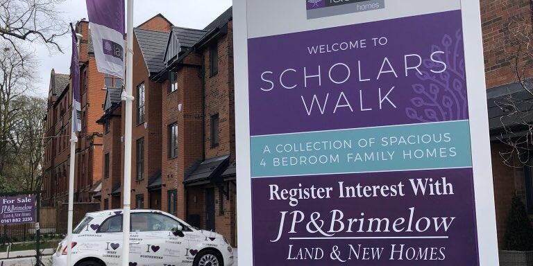 Scholars Walk, WR