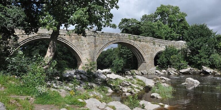 The Devil's Bridge, Kirkby Lonsdale, by Robert Cutts via Wikimedia Commons